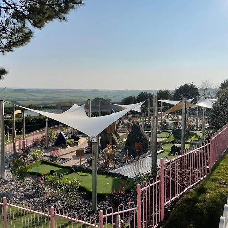 Newquay Caravan Holiday ภายนอก รูปภาพ