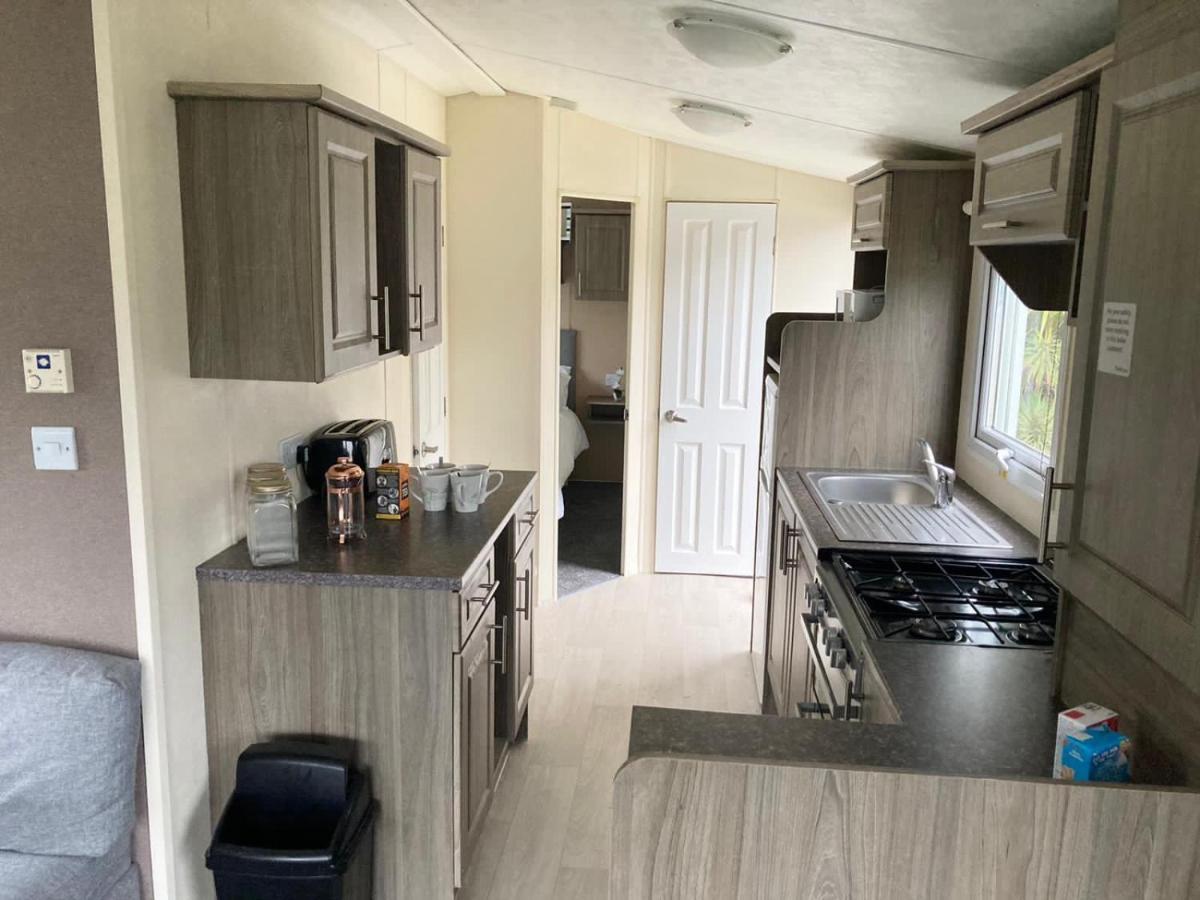 Newquay Caravan Holiday ภายนอก รูปภาพ