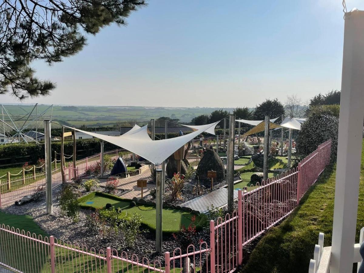 Newquay Caravan Holiday ภายนอก รูปภาพ